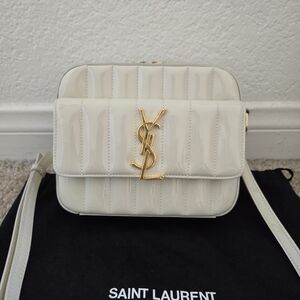 YSL Vicky Camera Bag Patent Leather Crossbody Beautiful